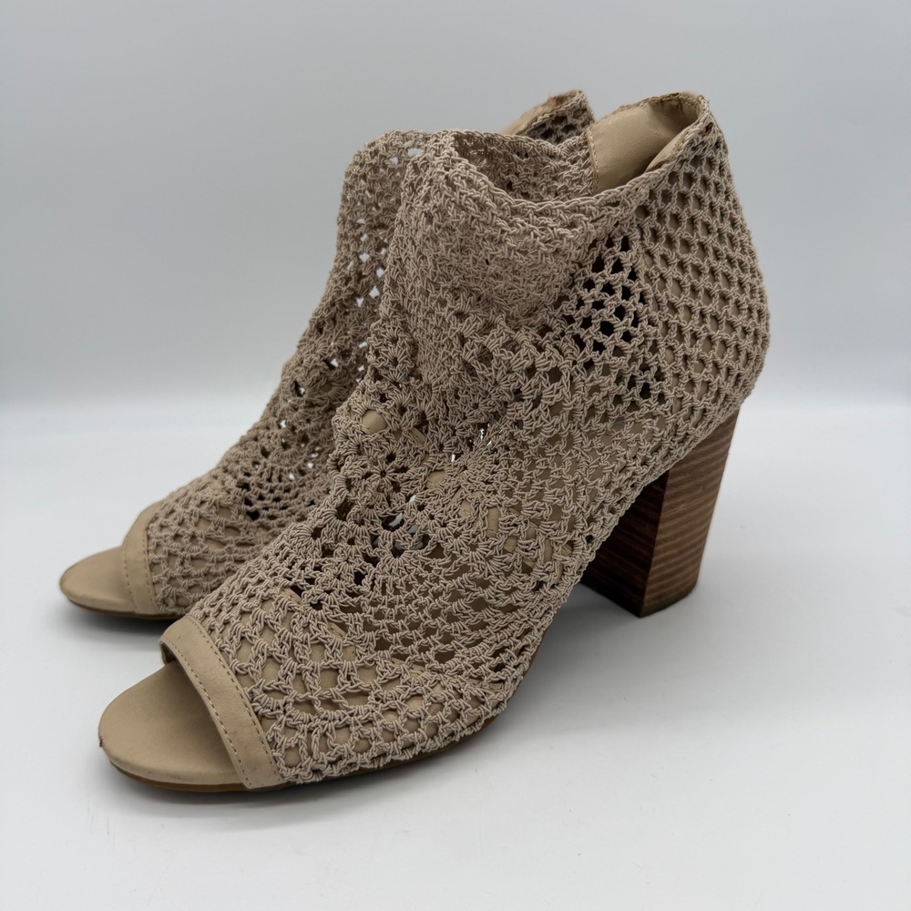 Jessica Simpson Rianne Crochet Peep Toe Ankle Booties Tan 8M